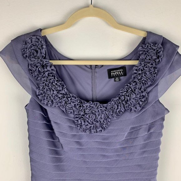 ADRIANNA‎ PAPELL Purple Shutter Pleat Dress w/Roses Sz 8 - Picture 3 of 6